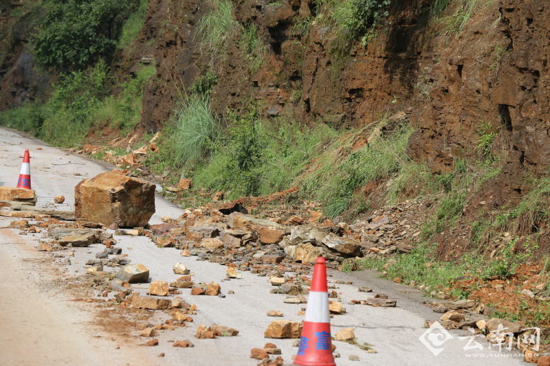 曲靖富源县墨红镇遭暴雨冰雹袭击 造成直接经济损失2760余万元