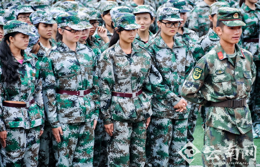 云南经贸外事职业学院拉开军训帷幕
