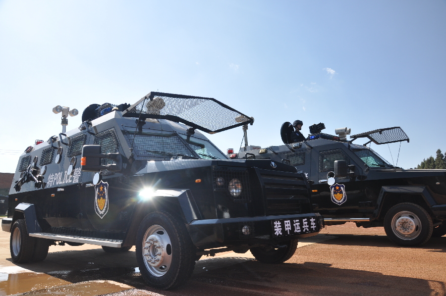 警用装备 装甲运兵车