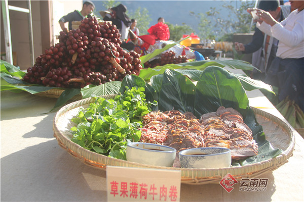 从10月份开始,又到了福贡县草果收获的季节.