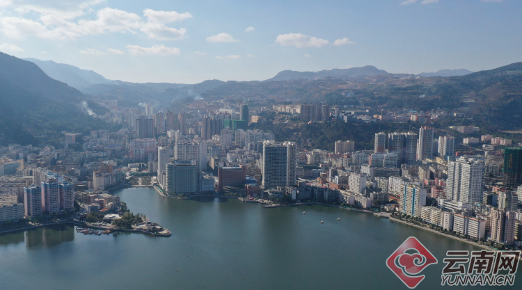 个旧成为宜居的山水园林城市近几年,红河哈尼族彝族自治州个旧市从