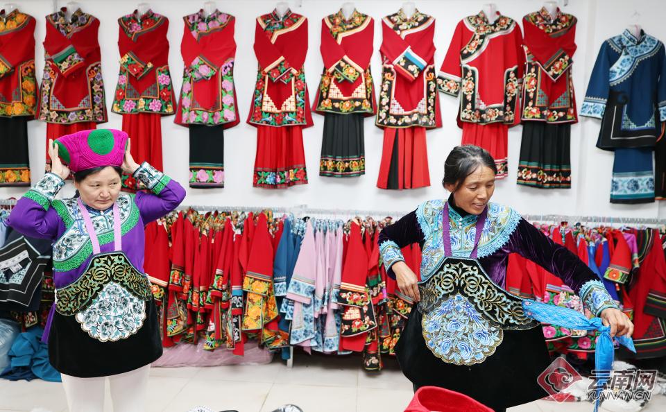 【高清组图】彝绣新生(图2)