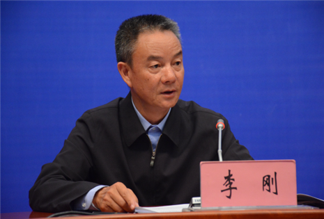 云南省自然资源厅巡视员李刚答记者问