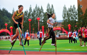 体育比赛直播_足球_波胆_买球_篮球_电竞_在线投注体育晨报的主持人是谁