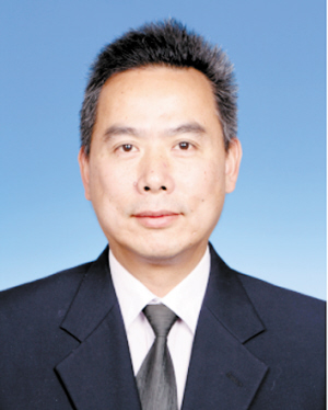 经研究,该同志拟任中共昆明市委社会工作委员会常务副书记.