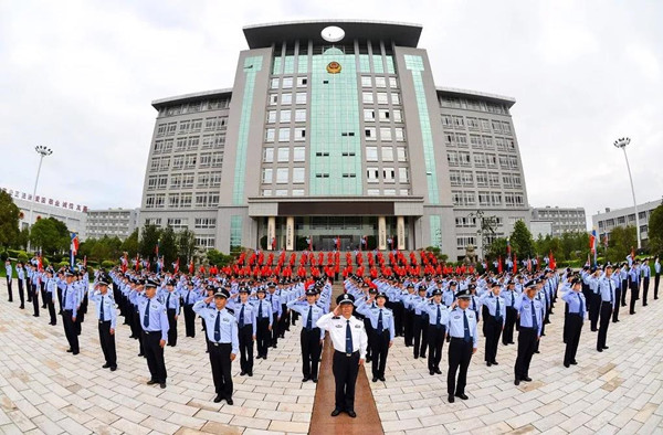 我和我的祖國雲南監獄人民警察用初心鍛鑄合唱