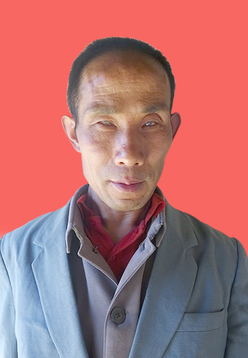 【小传】杨德品,男,1963年生,云南省保山市施甸县人.