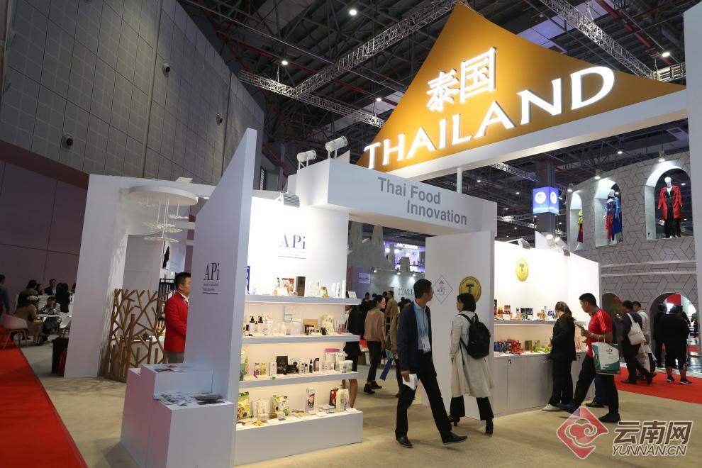 【高清组图】第二届进博会明星展品吸引眼球