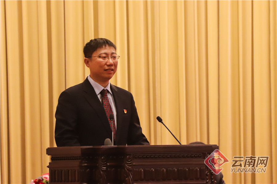 刘元昕:奋斗在脱贫攻坚主战场的"农民院士"