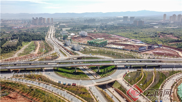 嵩昆大道军长立交桥三是载体资源丰富.