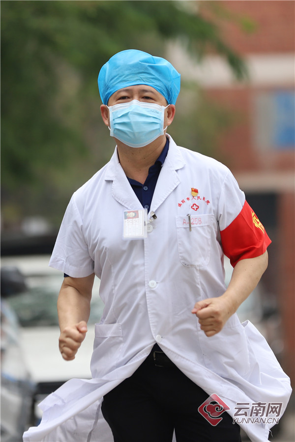 致敬医者仁心感恩医路有你