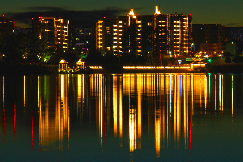 普洱思茅洗马湖之夜