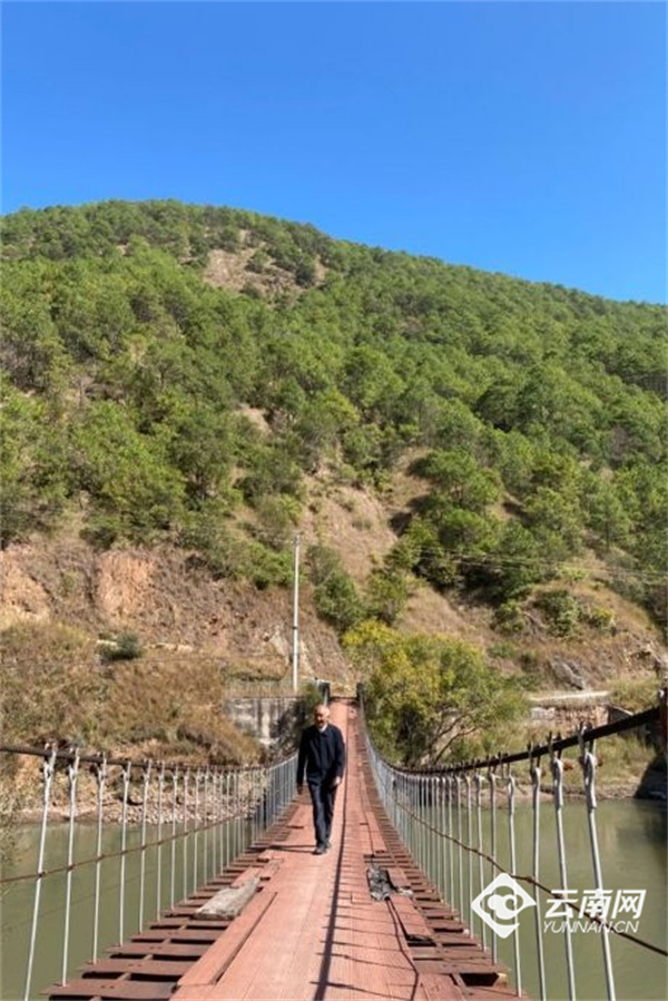 供图山石屏村距离洱源县城60余公里,距离炼铁乡集市10余公里