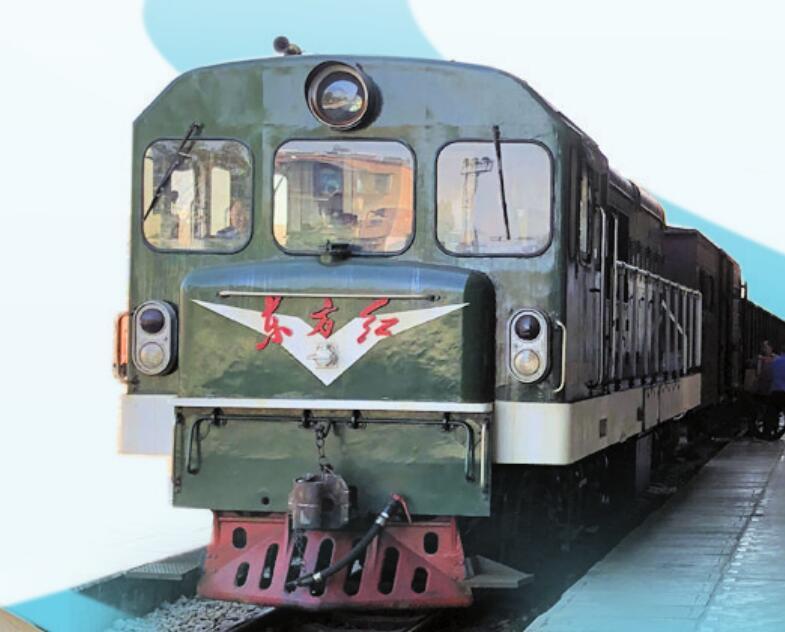 从云南历史中驶来的动车组