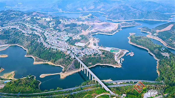 全国唯一壮族苗族自治州生日快乐