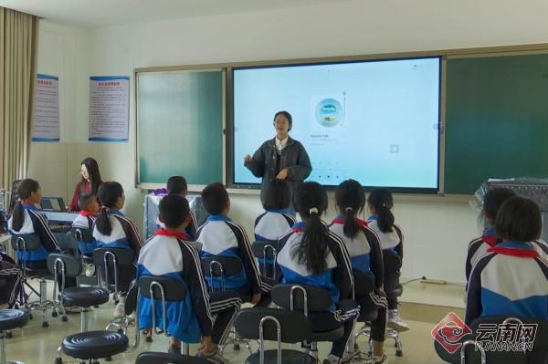 临沧临翔:这所大山里的小学有了标准音乐舞蹈教室_科教_云南频道_云南