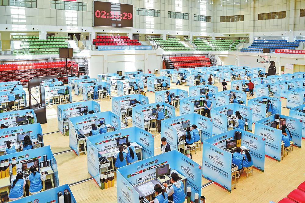 全国137支院校队伍齐聚红河开展数智农业技术比拼